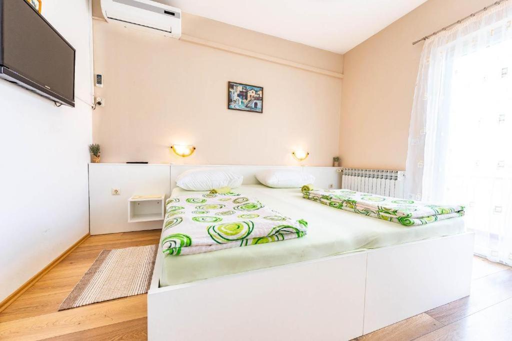 Apartments Niko Novalja Extérieur photo